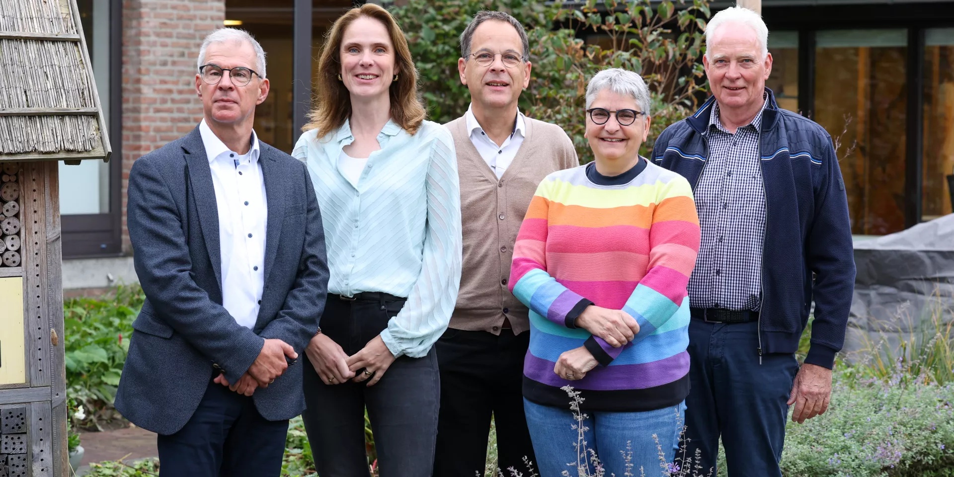 v.l.n.r. Harold Willems, Emmy van der Maarel, Ab Groen, Els Martijn en Gerben Stilma.